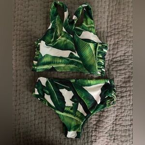 Amazon, no tag, swimsuit, size M top/ bottom